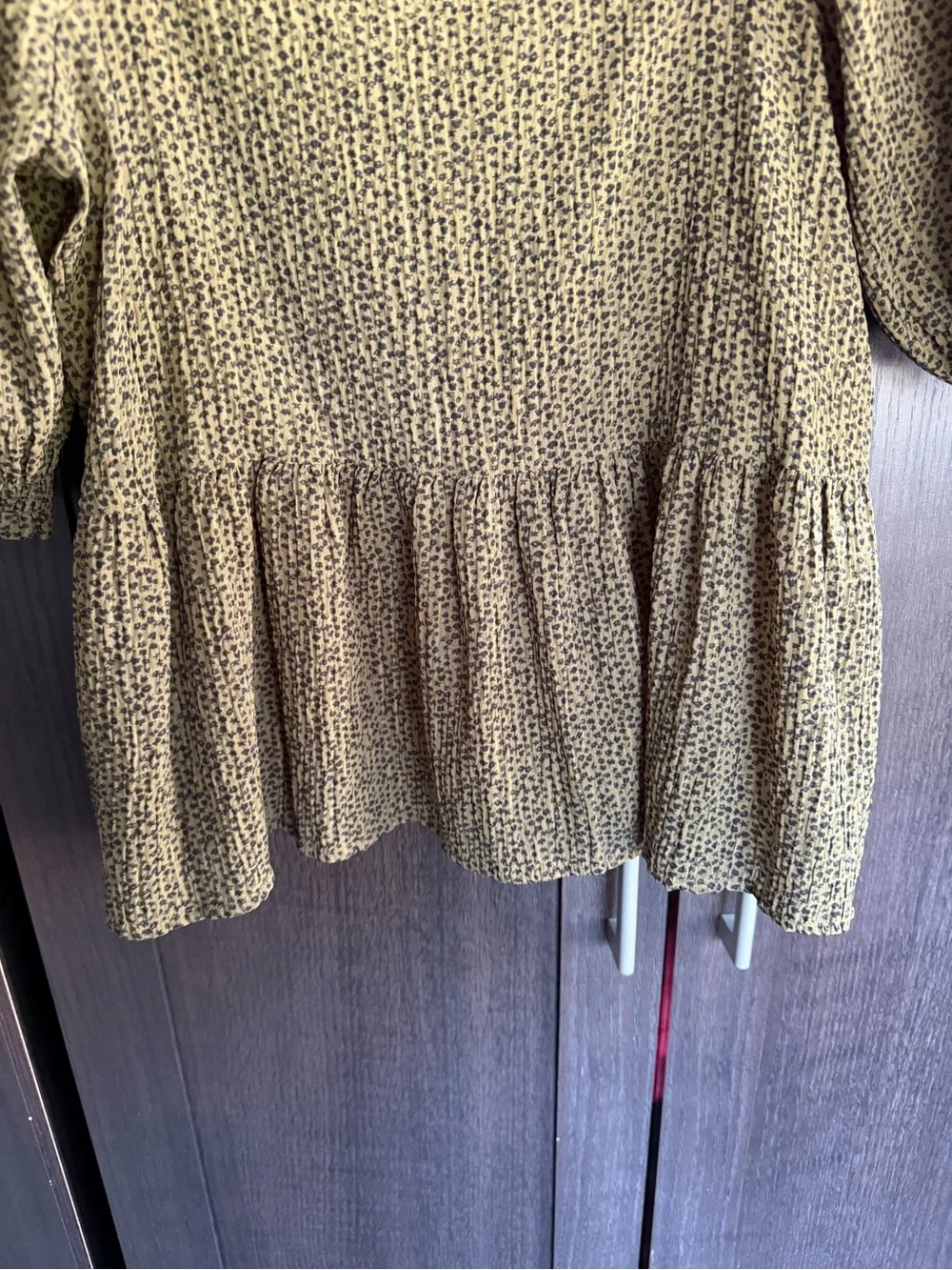 LOFT Olive Floral Smocked Peplum Puff Sleeve Top Size Small